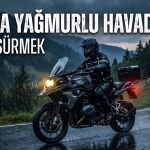 ruyada-yagmurlu-havada-motor-surmek